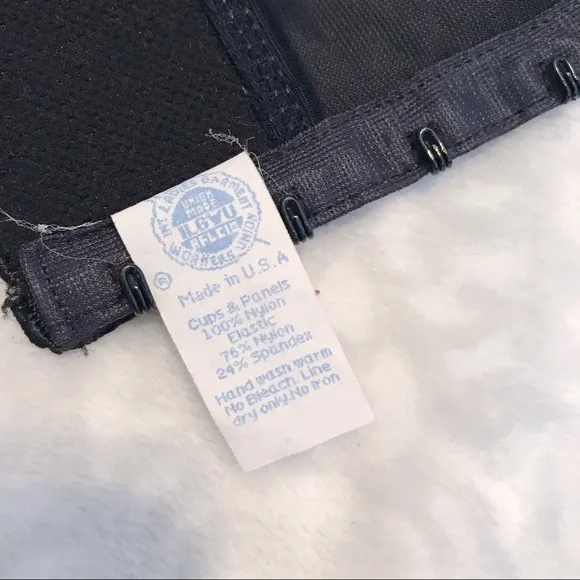 Vintage Goddess Bustier Black Lace 60s/70s Corset Bra - Picture 3 of 8